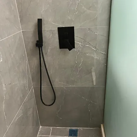 D&d Hotel Shengjin